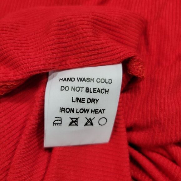 Red Ribbed Summer Dress - Picture 3 of 4